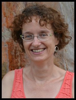 Rhiannon Wallace_With Border