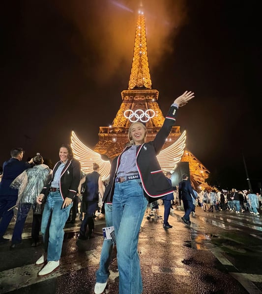 Maia in front of a sparkling Eiffel Tower at night