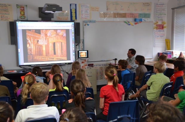 4th Graders Tour Versailles – Virtually!