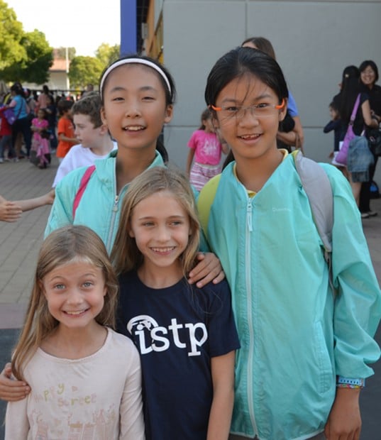 Exchange Students Arrive from Quishi Elementary!